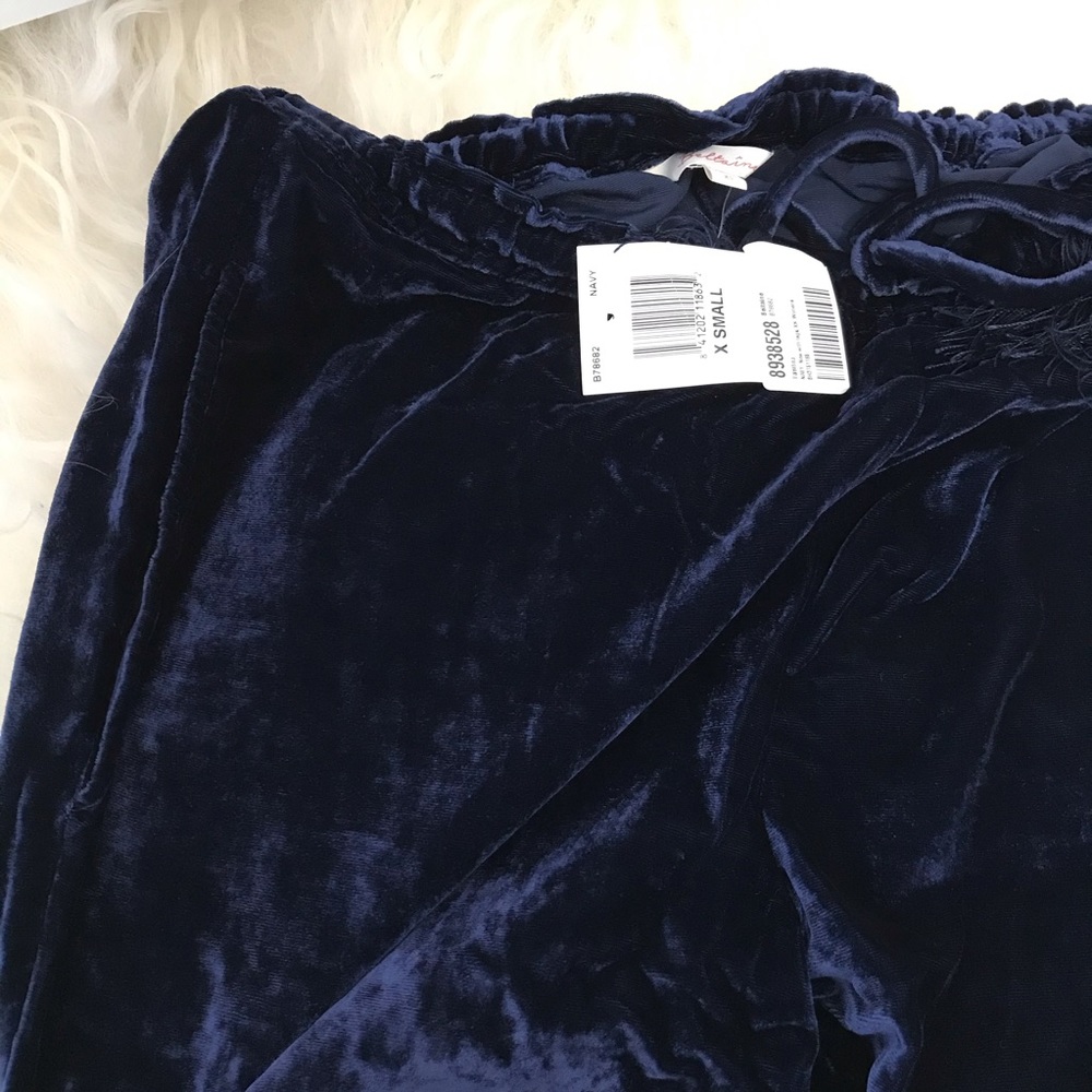 Beltaine Valentina wide leg pants velvet pajama - Picture 6 of 8